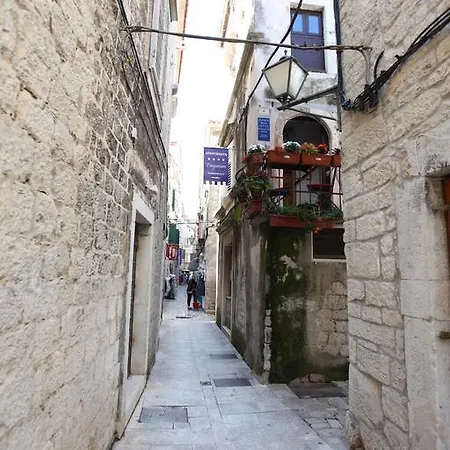 Apartament Tragurium & Salona