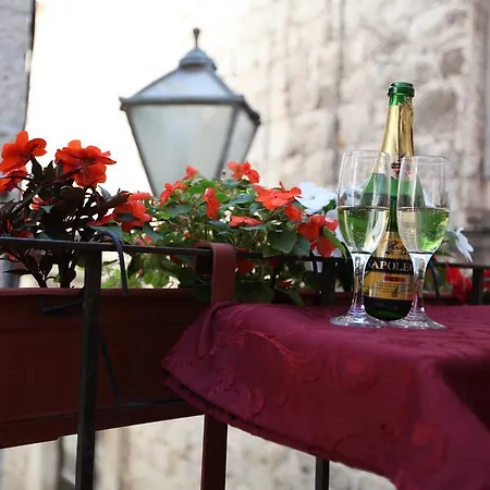 Apartament Tragurium & Salona Trogir