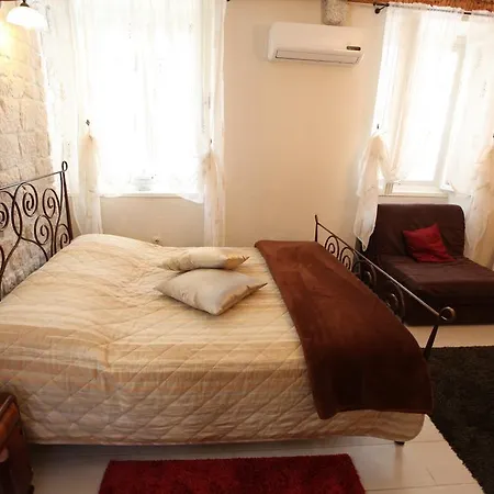 Apartment Tragurium & Salona Trogir